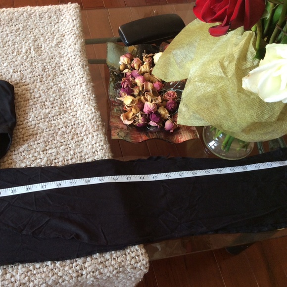 Love & Legend (collab w/ Nadia Aboulhosn) Cute Black Grommet Crop Top Sz. X - Picture 14 of 16